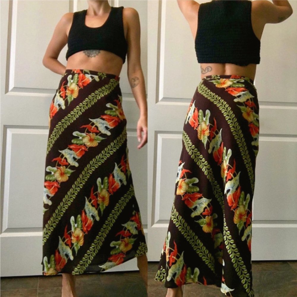 90's Long High Waisted Floral Tropical Skirt